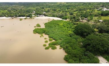 SE VENDE EN VERACRUZ - GRAN TERRENO FRENTE AL MAR - BIQUE