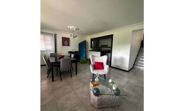 Casa amoblada en Limajo