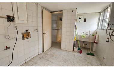 SE VENDE CASA EN EL HEXAGONO - ALTOS DEL GOLF - SAN FRANCISCO