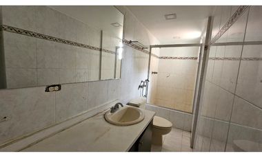 SE VENDE CASA EN EL HEXAGONO - ALTOS DEL GOLF - SAN FRANCISCO