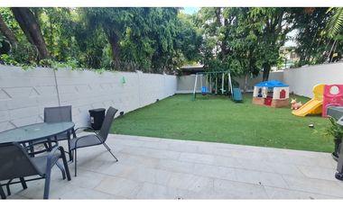 SE VENDE CASA EN PAITILLA FRENTE AL PARQUE CON VISTA AL MAR