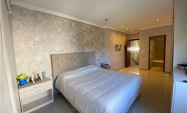 CHALET CON PILETA TEMPORADA 2026