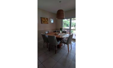 Casa en VENTA, Country Banco Provincia – Moreno