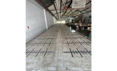 VENTA - Galpón industrial ideal para deposito 520m2 - Zona El Gaucho