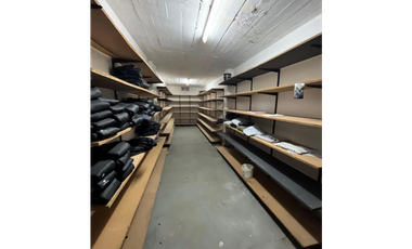 VENTA - Galpón industrial ideal para deposito 520m2 - Zona El Gaucho