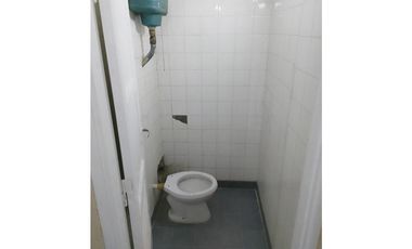 ALQUILER 24 MESES - Deposito amplio idea para comercio - Zona Centro