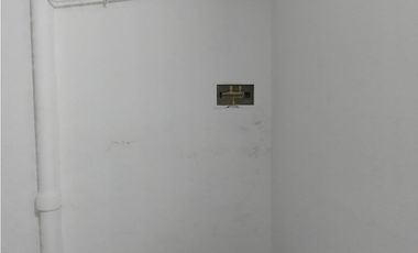 ALQUILER 24 MESES - Deposito amplio idea para comercio - Zona Centro