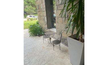 CASA EN ALQUILER EN COSTA ESMERALDA - RESIDENCIAL I 91