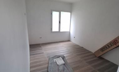 Casa en venta en Ameghino