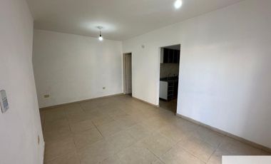 Departamento en venta c/ cochera en 9 de Julio