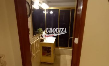 Chalet en venta c/ cochera en Morón