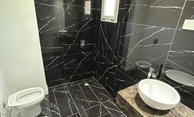 Semipiso en venta en Lanus Oeste