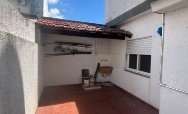 Casa en alquiler en Villa Luzuriaga