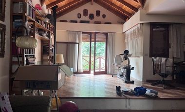 Casa en venta en Quilmes Centro