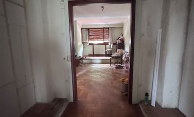 Casa en venta en Quilmes Centro