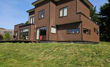 Casa en arriendo en PUERTO VARAS
