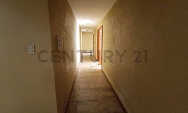 CASA EN RENTA EN CALDERÓN