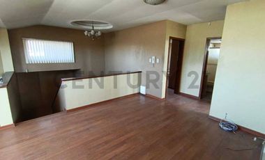 CASA EN RENTA EN CALDERÓN