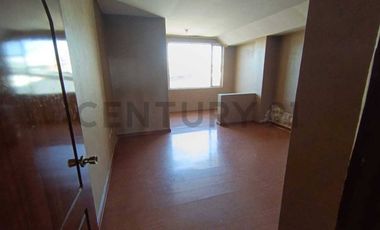 CASA EN RENTA EN CALDERÓN