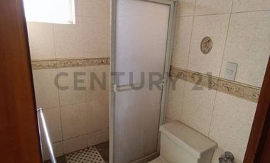 CASA EN RENTA EN CALDERÓN