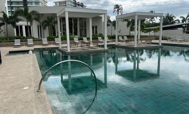 VENTA DEPA TIPO LOFT  SEMI-AMUEBLADO A 1 CUADRA DE LA PLAYA- NVO VALLARTA | MIO