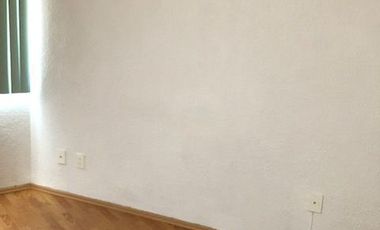 Casa en Renta, ubicada en Ciudad Satélite Cod.SR535 