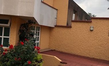 Casa en Renta, ubicada en Ciudad Satélite Cod.SR535 