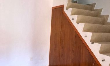 Casa en Renta, ubicada en Ciudad Satélite Cod.SR535 