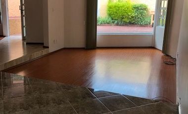 Casa en Renta, ubicada en Ciudad Satélite Cod.SR535 