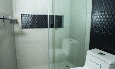 Bella Casa en Urbanizacion Privada Monay Baguanchi - Cuenca