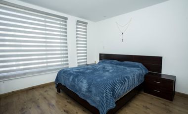 Bella Casa en Urbanizacion Privada Monay Baguanchi - Cuenca