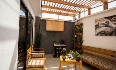 Bella Casa en Urbanizacion Privada Monay Baguanchi - Cuenca