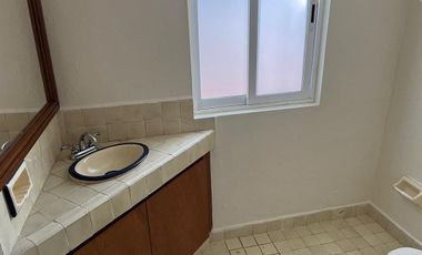 Casa en renta en privada, Lomas de Tecamachalco