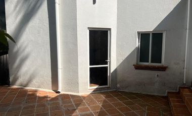 Casa en renta en privada, Lomas de Tecamachalco