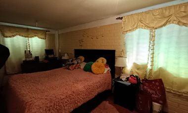 OPORTUNIDAD CASA EN VENTA DE UN PISO, QUILICURA