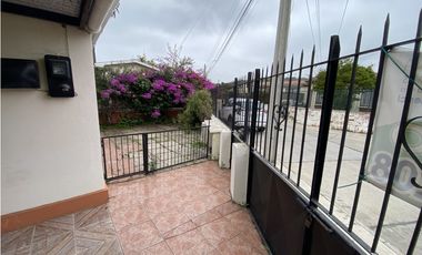 SE ARRIENDA  ESPECTACULAR CASA  SECTOR VILLA PRIMAVERA