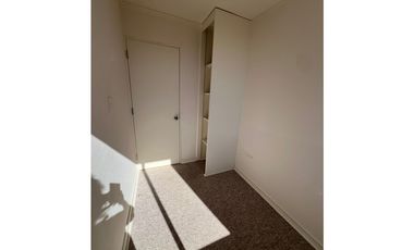 SE ARRIENDA DEPARTAMENTO NUEVO – CONDOMINIO LOMAS DE BORGOÑO