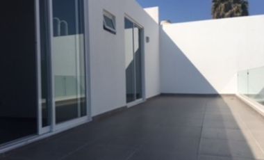 Casa en Renta Providencia con oportunidad para uso de Oficinas