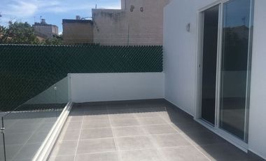Casa en Renta Providencia con oportunidad para uso de Oficinas