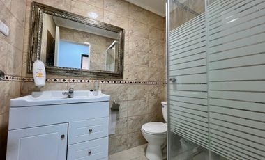 ARRIENDO 4D 3B ESPECTACULAR TERRENO Y VISTAS