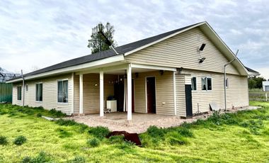 ARRIENDO 4D 3B ESPECTACULAR TERRENO Y VISTAS