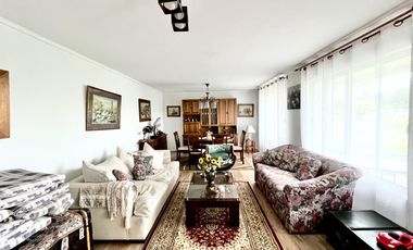 ARRIENDO 4D 3B ESPECTACULAR TERRENO Y VISTAS