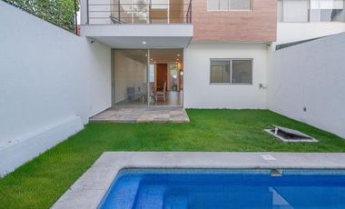 Casa en condominio en Fraccionamiento Jardín Tetela