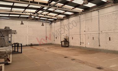 ¡Gran oportunidad de inversión! Bodega en venta en la Zona de Abastos