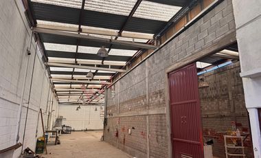 ¡Gran oportunidad de inversión! Bodega en venta en la Zona de Abastos