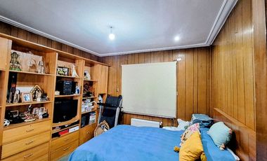 Se Arrienda Hermosa Casa con 1.200 m2 de Terreno en Ñuñoa