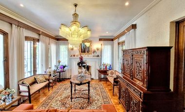 Se Arrienda Hermosa Casa con 1.200 m2 de Terreno en Ñuñoa