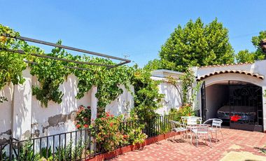 Se Arrienda Hermosa Casa con 1.200 m2 de Terreno en Ñuñoa