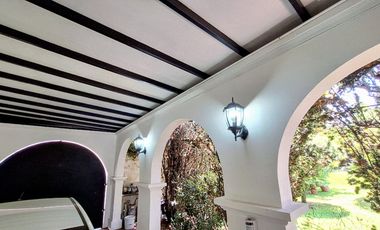 Se Arrienda Hermosa Casa con 1.200 m2 de Terreno en Ñuñoa