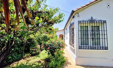 Se Arrienda Hermosa Casa con 1.200 m2 de Terreno en Ñuñoa